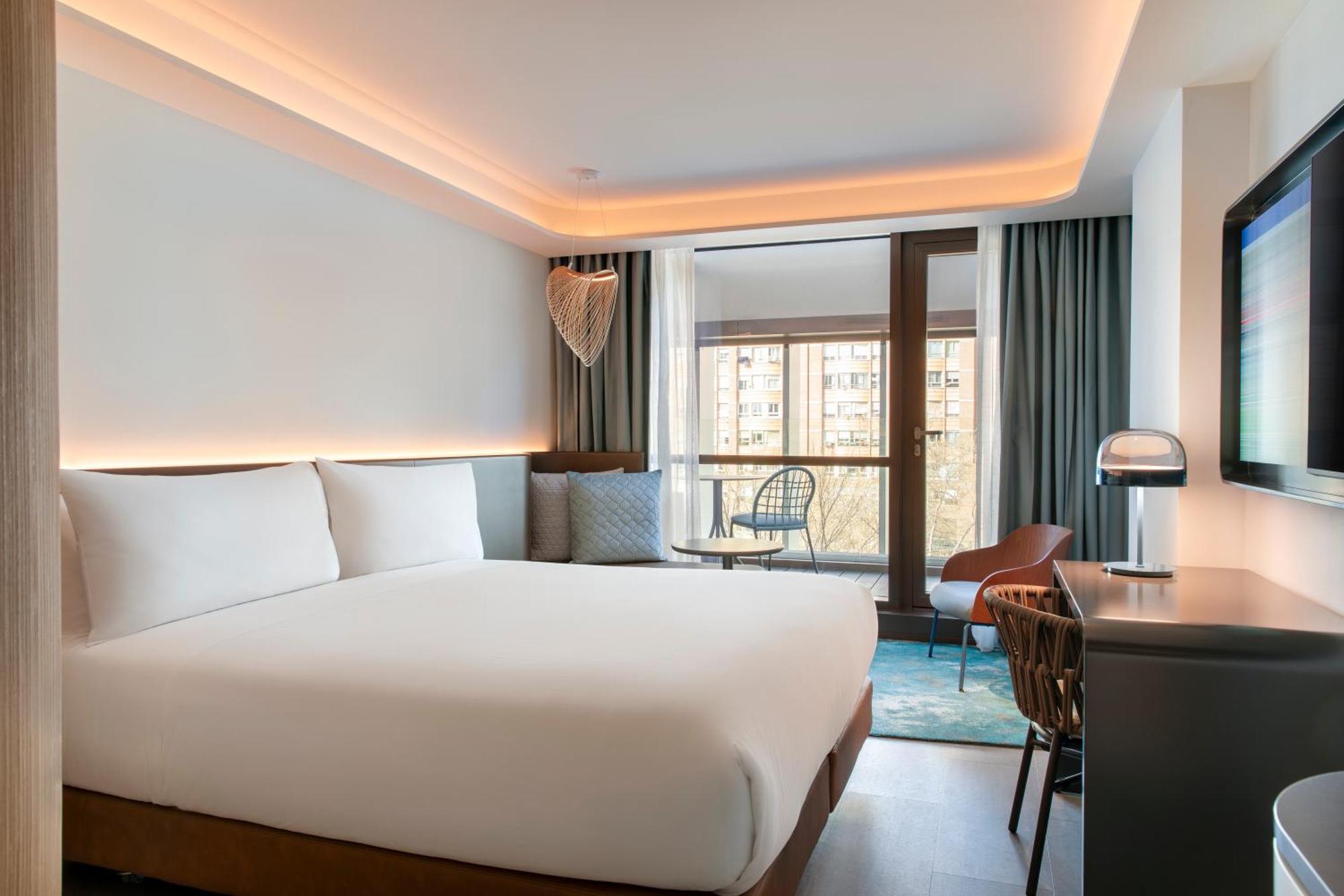 Labtwentytwo Barcelona, A Tribute Portfolio Hotel By Marriott Dış mekan fotoğraf