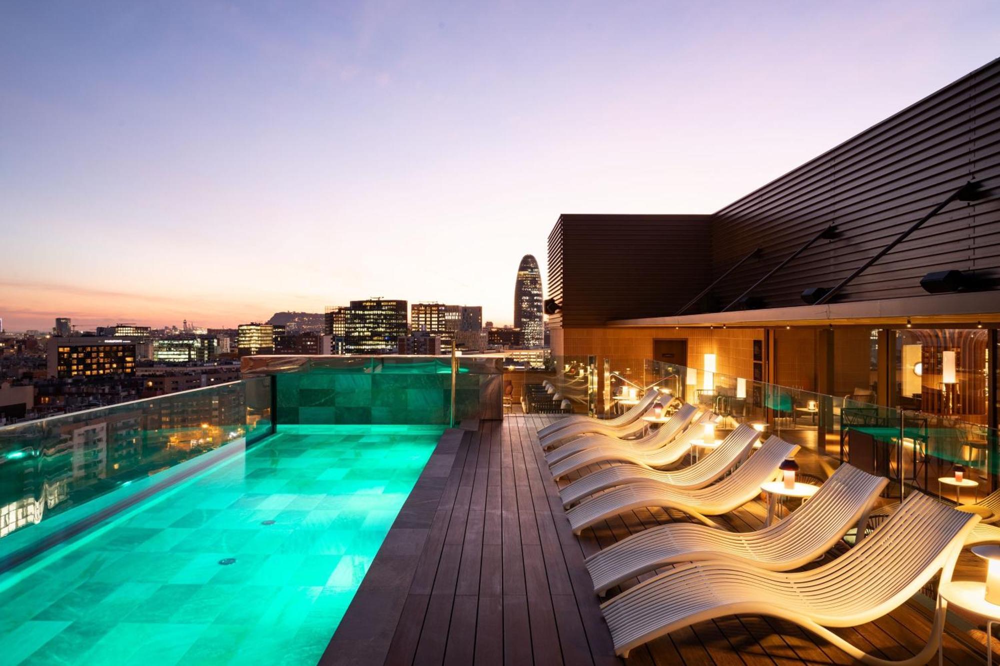 Labtwentytwo Barcelona, A Tribute Portfolio Hotel By Marriott Dış mekan fotoğraf
