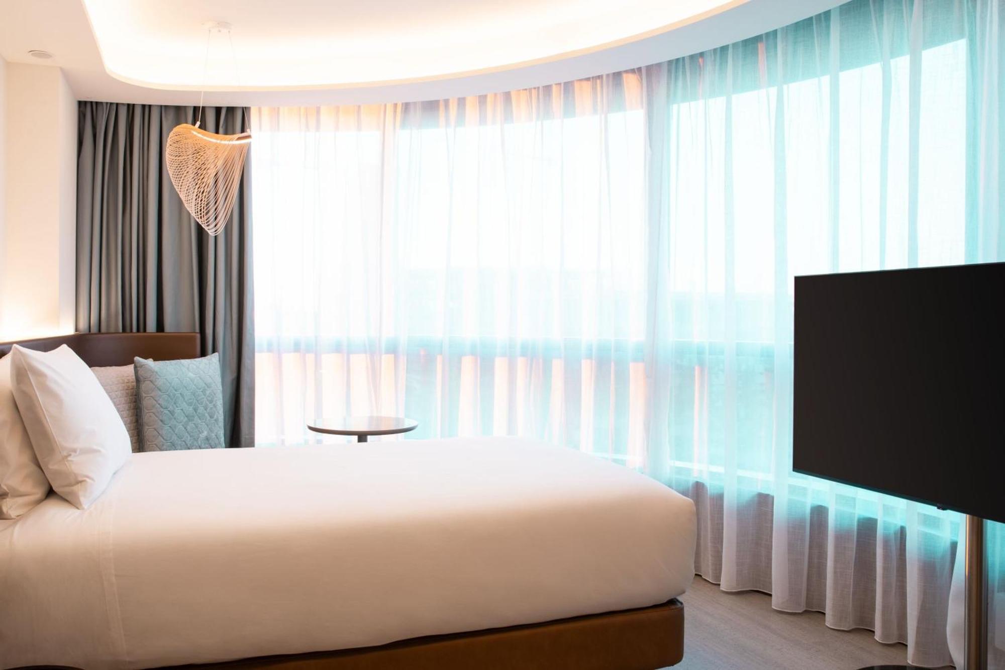 Labtwentytwo Barcelona, A Tribute Portfolio Hotel By Marriott Dış mekan fotoğraf