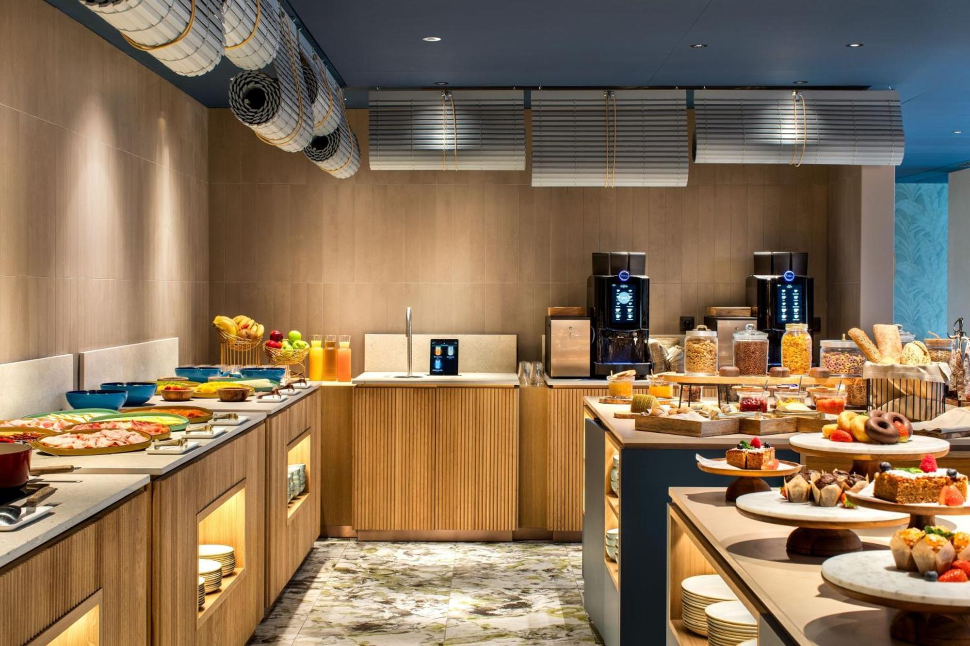 Labtwentytwo Barcelona, A Tribute Portfolio Hotel By Marriott Dış mekan fotoğraf