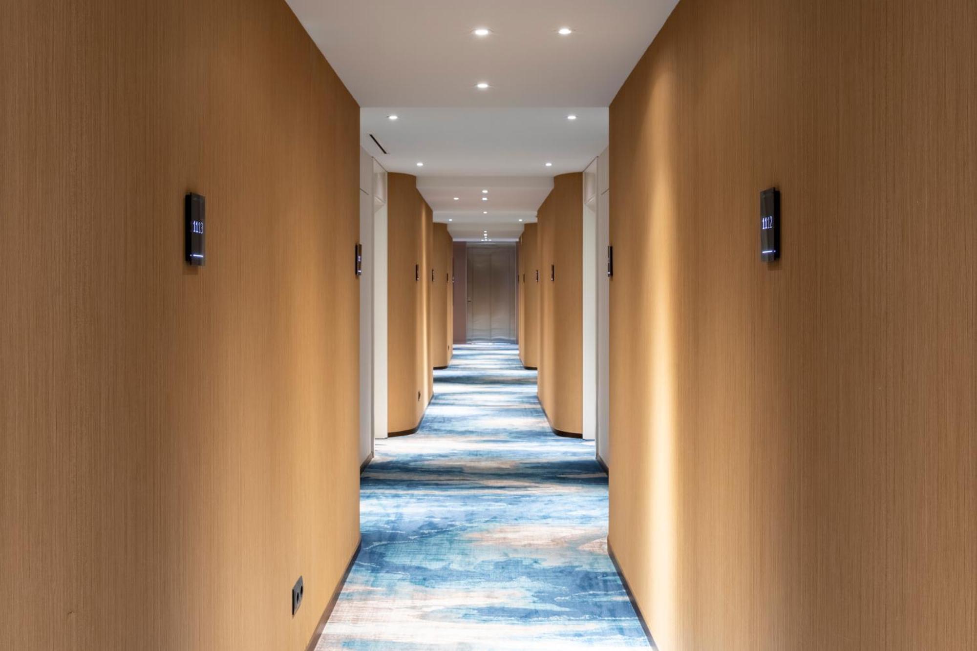 Labtwentytwo Barcelona, A Tribute Portfolio Hotel By Marriott Dış mekan fotoğraf