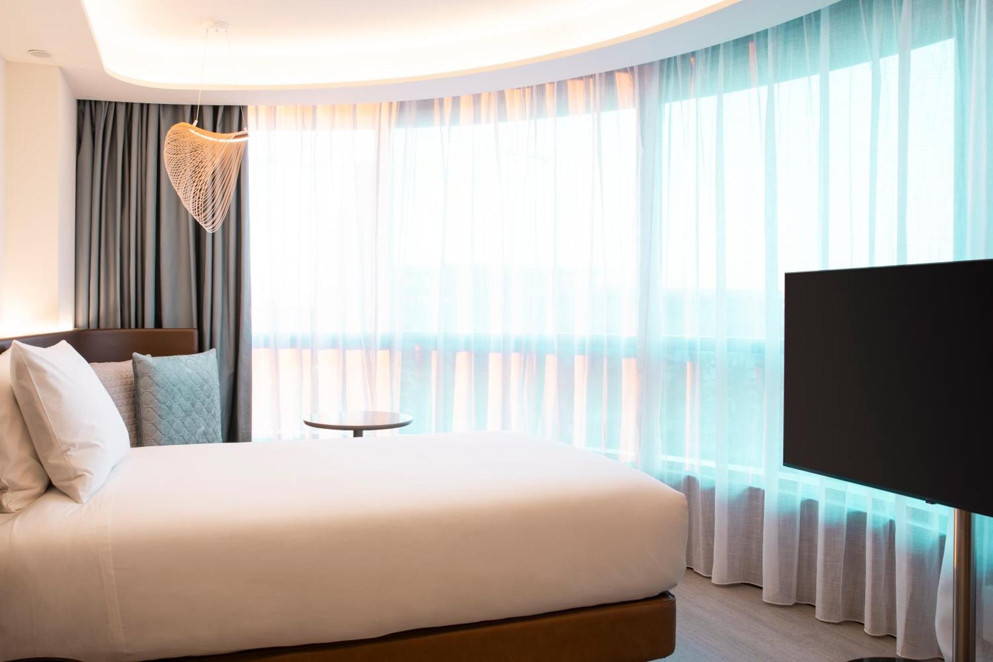 Labtwentytwo Barcelona, A Tribute Portfolio Hotel By Marriott Dış mekan fotoğraf